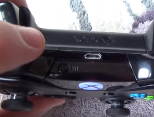 How To Pair a Wireless Xbox One Controller to Your Console