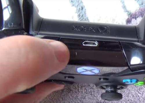 Steps by Step How To Connect Sync a Wireless Xbox One Controller to Your Console