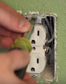 USB Wall Outlet Wireing