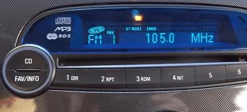 How to Convert and Old Radio to Bluetooth 5+