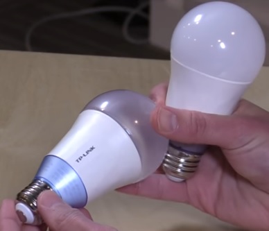 how do smart light bulbs work with alexa