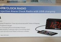 Review Mesqool AMFM Digital Dimmable Projection Alarm Clock Radio