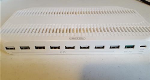 Review UNITEK 160W 10 Port USB 3.0 Charger with Adjustable Dividers USB Ports
