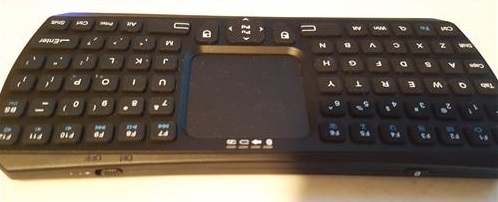 Review Mini Bluetooth Keyboard with Touchpad Remote Control P Button