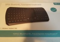 Review Mini Bluetooth Keyboard with Touchpad Remote Control for Android and Windows