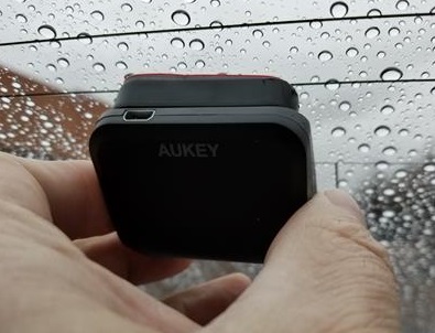 Review AUKEY DR03 HD 1080p Dual Dash Cams Back