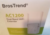 Review BrosTrend 1200Mbps WiFi Range Extender Signal Booster Repeater