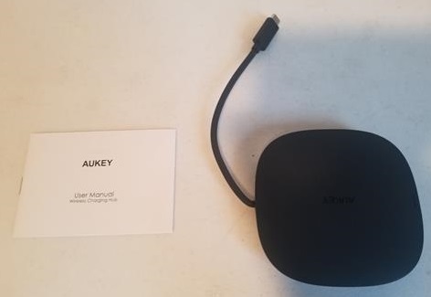 Reivew AUKEY CB-C70 USB Type-C Hub 5-in-1 with Wireless Charger All