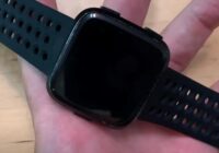 Fix a Fitbit Versa Won't Turn On Top