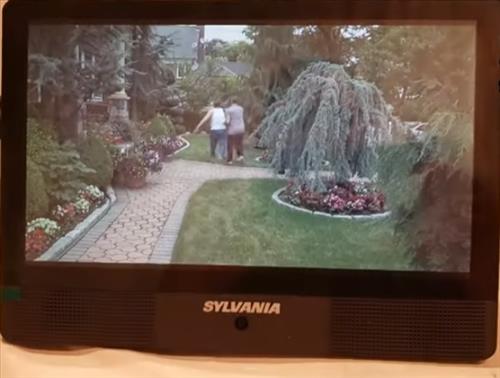 What is the Best Android Tablet with a DVD Player Sylvania