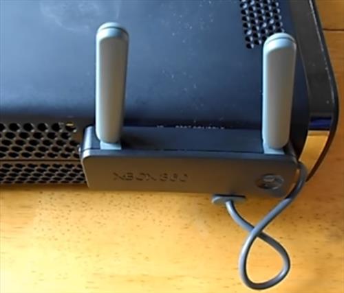 Xbox 360 Wireless Network Adapter: xbox_360: Video Games